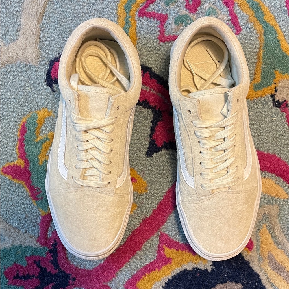 Vans Old Skool All Suede Sneakers in Cream w/ Scotchgard - Picture 8 of 9